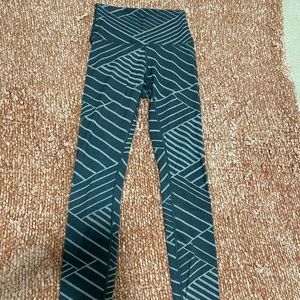 Lululemon gray striped leggings